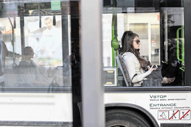 Troljo – pametni robot, ki pomaga, da ne zamudite mestnega avtobusa