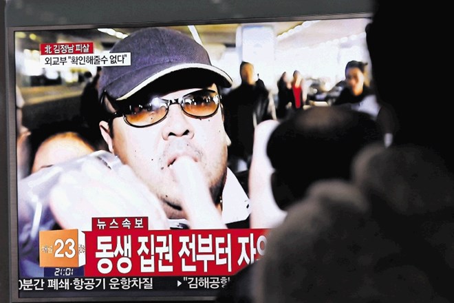 Dolga roka Kim Jong Una