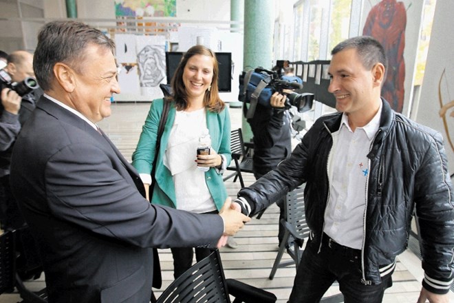 Igor Arih (desno), prvi mož Agencije Arih, je do ponovne izvolitve leta 2011 pomagal tudi ljubljanskemu županu Zoranu...
