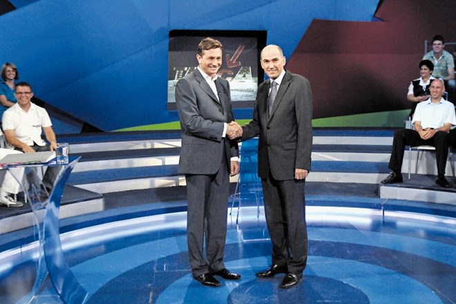 V SDS, ki jo vodi Janez Janša (desno),  naj bi se strinjali s kandidati predsednika republike Boruta Pahorja.