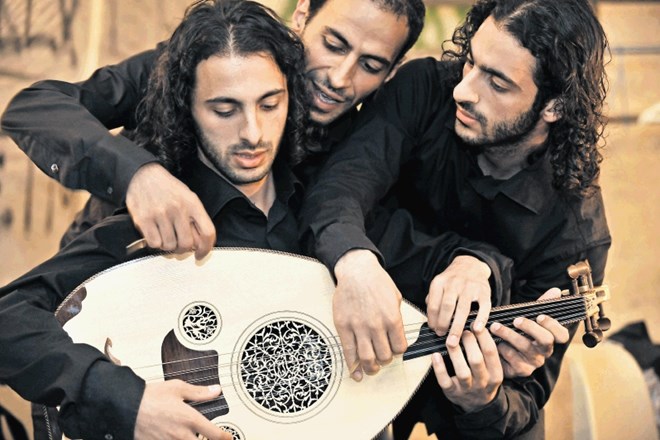 Samir Joubran, palestinski  glasbenik: Bomba ne bo nikdar utišala glasbe