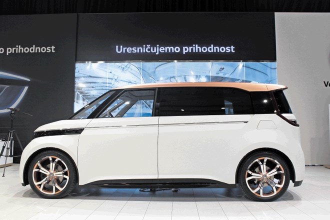 Volkswagen budd-e – električno vozilo prihodnosti ima v teoriji doseg več kot 500 kilometrov, navdušuje pa z atraktivno...