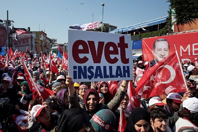 Turška opozicija zahteva razveljavitev rezultatov referenduma, Ovse: referendum ni izpolnil standardov Sveta Evrope