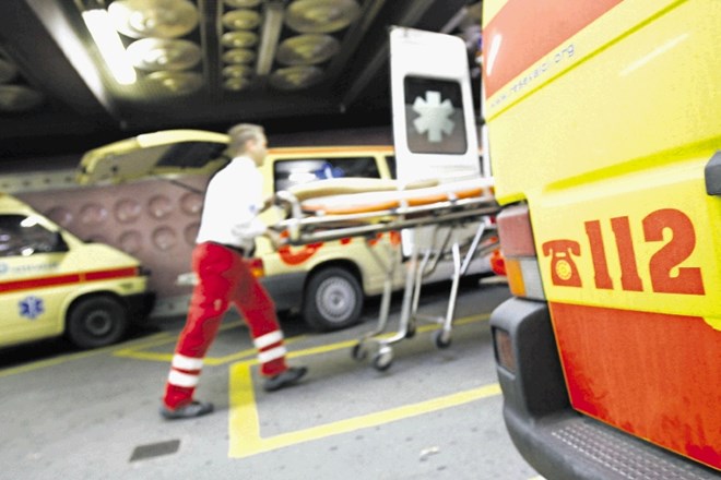 Sodni izvršitelj je v Luciji zarubil dve reševalni vozili (fotografija je simbolična).