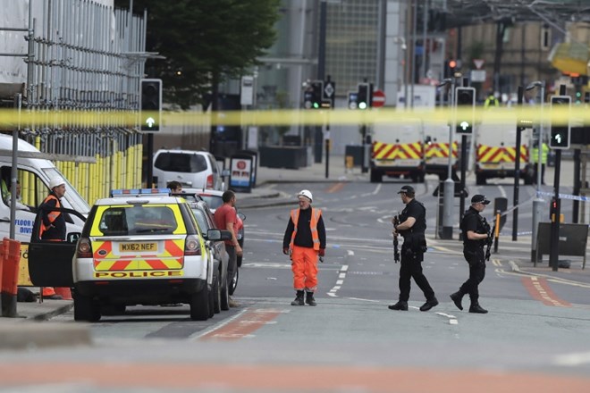 Policija identificirala napadalca v Manchestru: 22-letni Salman Abedi, pripadnik IS
