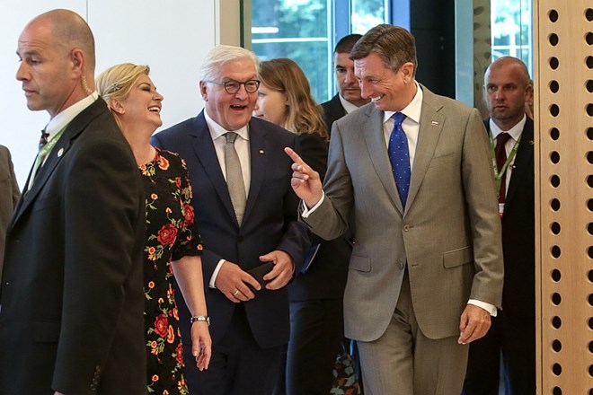 Hrvaška predsednica Kolinda Grabar-Kitarovič, nemški predsednik Frank-Walter Steinmeier in predsednik republike Borut Pahor.