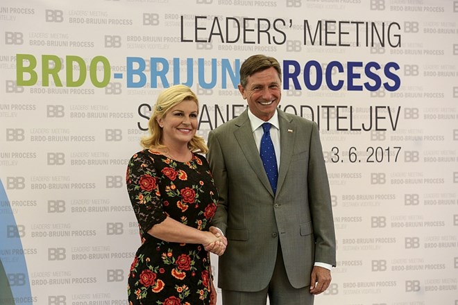 Hrvaška predsednica Kolinda Grabar-Kitarovič in predsednik republike Borut Pahor.