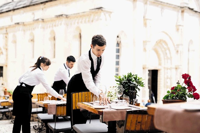 Restavracija Pelegrini je pobrala več nagrad, med drugim za najboljšo dalmatinsko in najboljšo hrvaško restavracijo ter za...