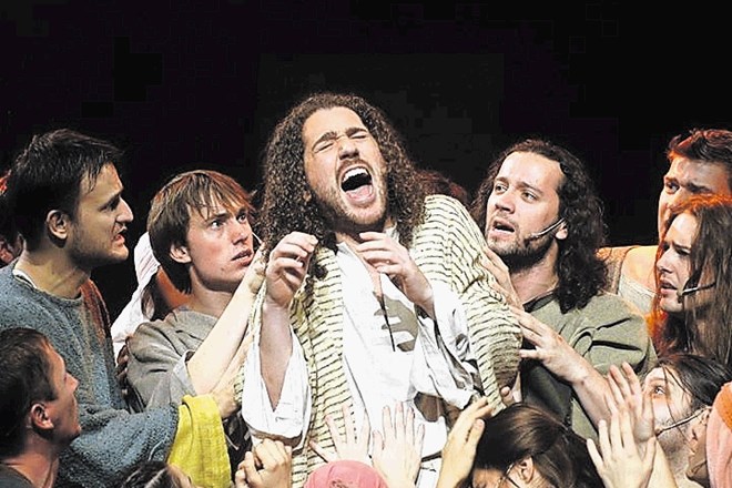 Muzikal Jesus Christ Superstar v izvedbi  brnskega gledališča je imel doslej že več kot 350 ponovitev.