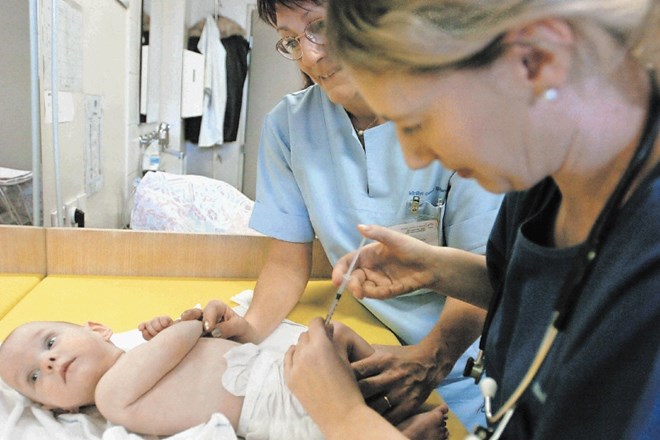 Pri cepljenju otrok vse le ni tako črno:  na Koroškem se lahko pohvalijo, da so proti humanemu virusu papiloma cepili več kot...