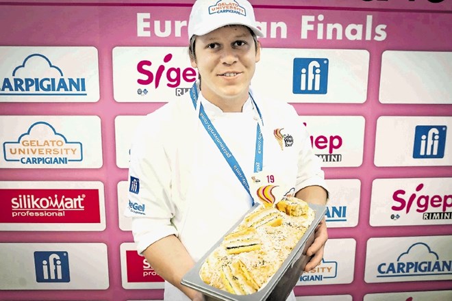 Tine Valič s sladoledom z okusom po prekmurski gibanici na evropskem prvenstvu v Italiji