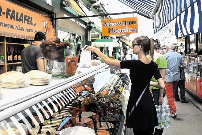 Naschmarkt velja za najbolj priljubljeno dunajsko tržnico