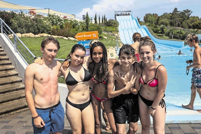 Za najstnike iz okolice  nemškega Frankfurta je bil to zadnji dan počitnic v Istri. Po celem dnevu drčanja po toboganih jih...