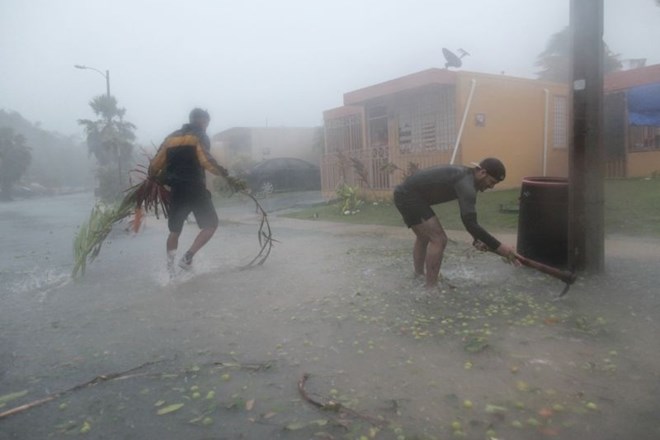 Po divjanju orkana Irma na dveh otokih ostale zgolj ruševine