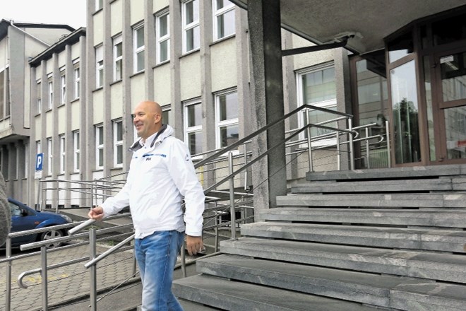 Nekdanji odvetnik Kristjan Gnilšak včeraj sodbe kranjskega okrožnega sodišča ni komentiral.