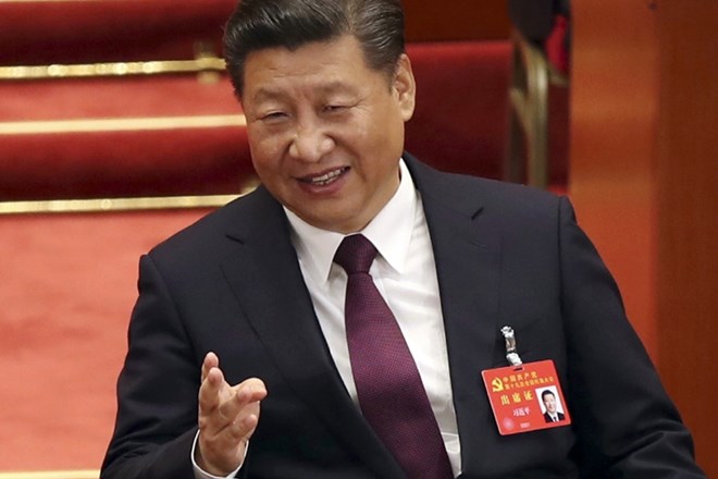 Kitajski predsednik Xi Jinping na včerajšnji otvoritvi kongresa stranke.