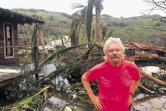 Branson je septembra na svojem otoku Necker preživel orkan Irmo.