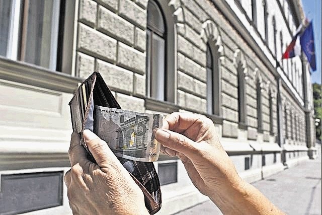 Slovenci še vedno med najbolj varčnimi v Evropi 