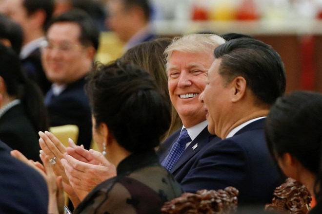 Donald Trump in kitajski predsednik Xi Jinping po privatni večerji.