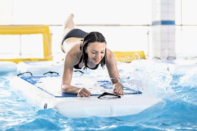 Nad funkcionalno vadbo na vodi so še posebno  navdušene ženske.