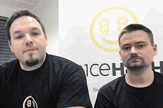 Direktor podjetja NiceHash Marko Kobal in direktor za tehnološki razvoj Matjaž Škorjanc (desno)