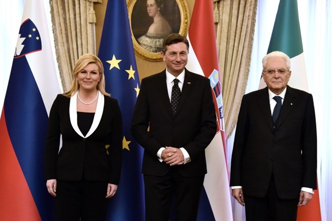 Predsednik republike Borut Pahor, hrvaška predsednica Kolinda Grabar-Kitarovič in italijanski predsednik Sergio Mattarella.