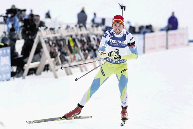 Biatlonec Jakov Fak je glede na dosežke v letošnji  zimi med glavnimi slovenskimi kandidati za olimpijsko kolajno, potem ko...