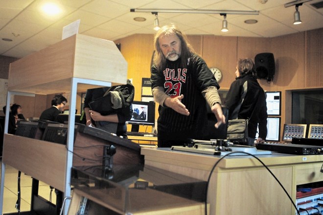 Legendarni glasbeni urednik Dragan Bulič je svojo kariero začel na Radiu Študent.