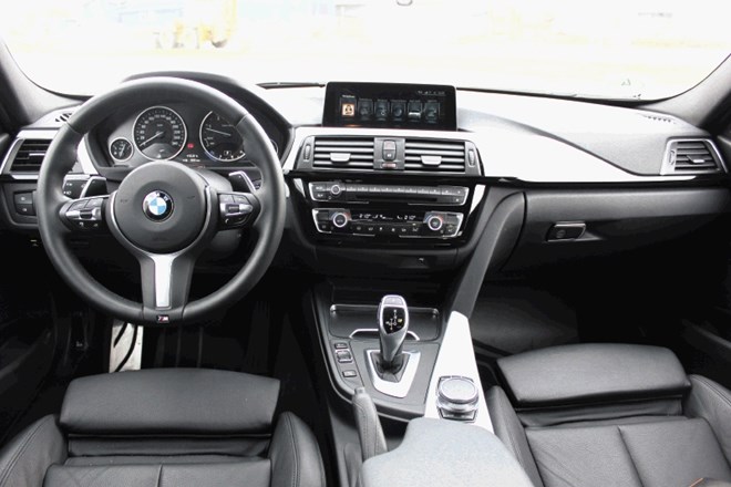 Vzporedni test: BMW serije 3 limuzina in lexus IS