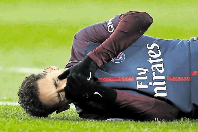 Zvezdnik PSG in brazilske reprezentance Neymar preživlja težke čase.