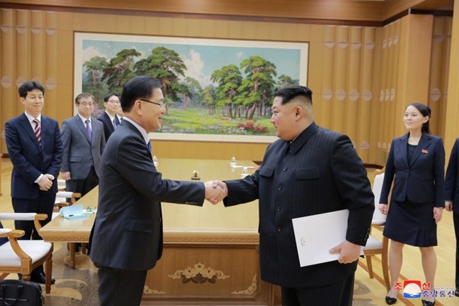 Kim Jong Un zdaj za dialog o razoroževanju in za srečanje s predsednikom Južne Koreje
