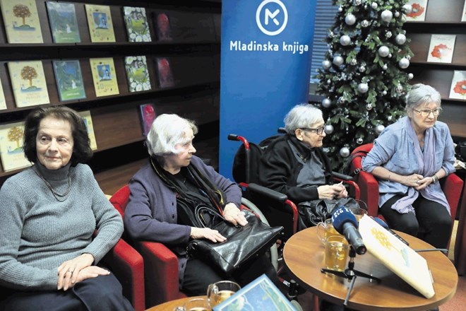 Velikanke slovenske ilustracije Marjanca Jemec Božič (levo), Ančka Gošnik Godec, Marlenka Stupica in Jelka Reichman so na...