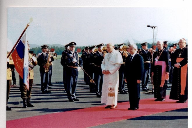 Obisk papeža Brnik 1996.