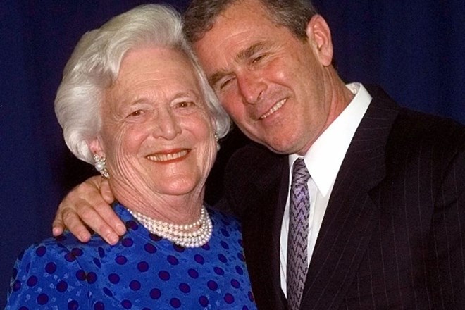 S sinom Georgem W. Bushem leta 1988, ki je kasneje postal ameriški predsednik.