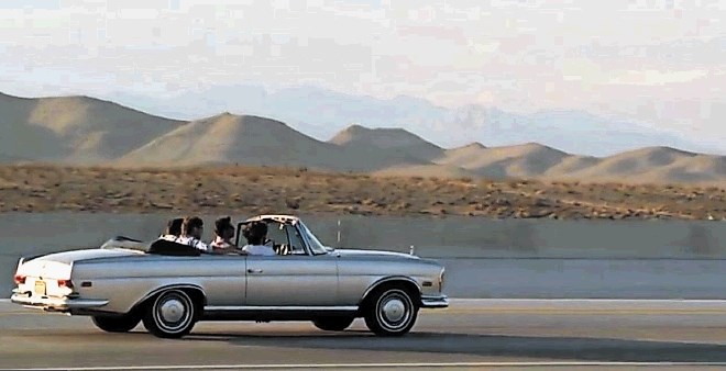 Mercedesov kabrioletski lepotec iz filma Prekrokana noč je pomemben del avtomobilske zgodovine.