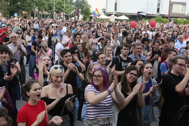 #video #foto Na Trgu republike proti politiki sovraštva