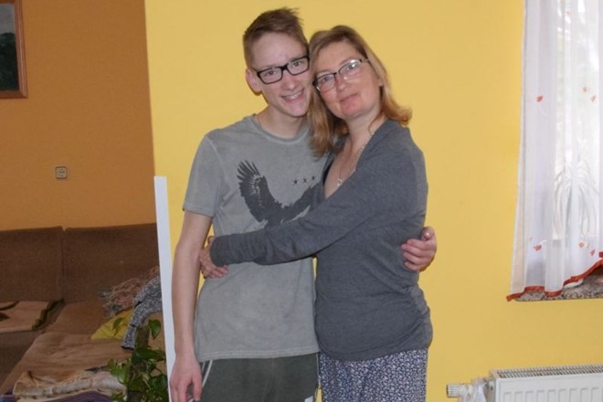 Špela Jamšek je srečna, da se je kljub njenim velikim težavam v nosečnosti za sina izteklo vse dobro.