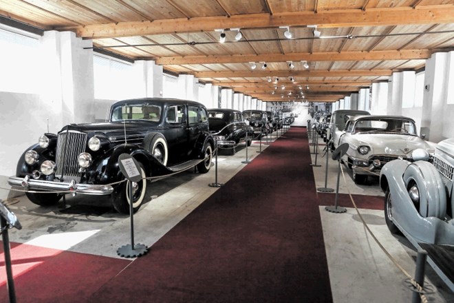 V prestižni zbirki avtomobilov, ki jih je uporabljal jugoslovanski predsednik Tito, je v muzeju v Bistri 15 štirikolesnikov.