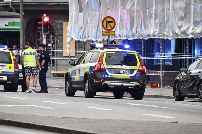 V streljanju v Malmöju trije mrtvi, še trije ranjeni 