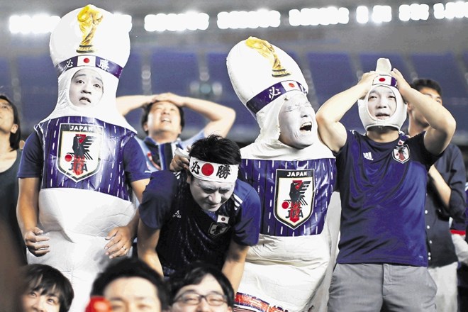 Japonski navijači so se v Rusiji izkazali za zelo čustvene, a tudi obzirne, saj so po tekmi s Kolumbijo pospravili tribune.