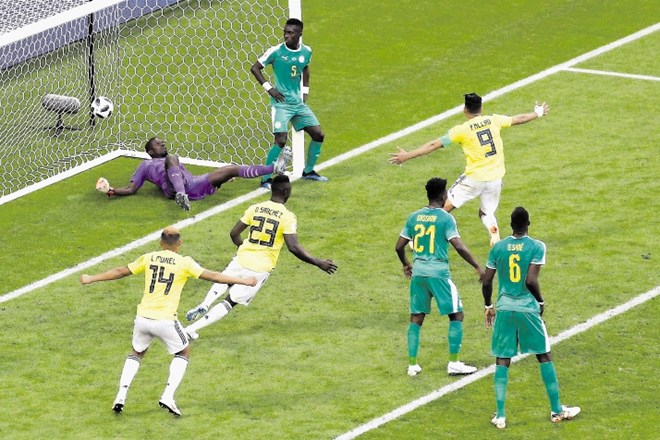 Kolumbijski nogometaši so se med najboljših 16 uvrstili po zaslugi Yerryja Mine, ki je v polno zadel v 74. minuti.