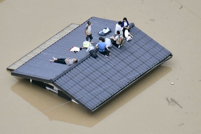 Obilno deževje na Japonskem zahtevalo številne smrtne žrtve 