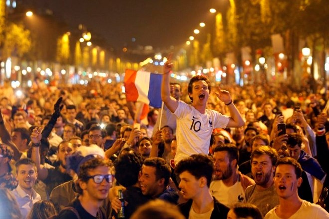#foto #video Francija slavi, Belgijci ponosni
