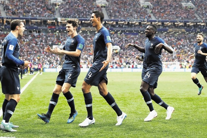 21. svetovno prvenstvo v številkah: Franciji zlato, Hrvaški  srca navijačev