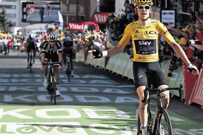 Na najtežji alpski etapi kolesarske dirke po Franciji se je zmage veselil nosilec rumene majice vodilnega Britanec Geraint...