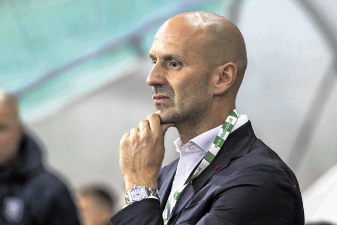 Ilija Stolica je prvi trener v zgodovini kluba, pod katerim Olimpija na prvih treh uradnih tekmah v sezoni sploh še ni...