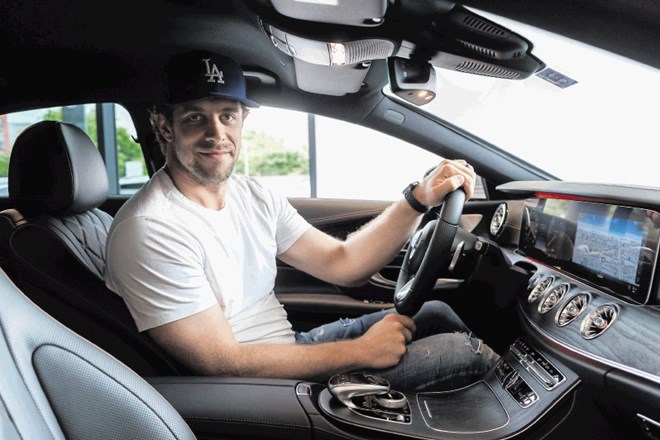 Hokejist Anže Kopitar je v Sloveniji ambasador znamke Mercedes-Benz.