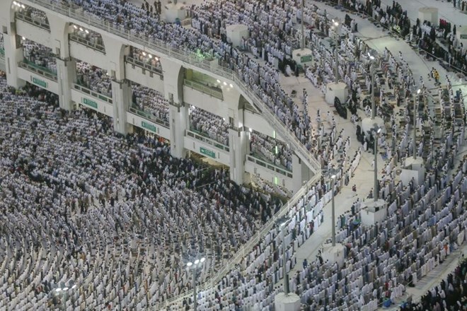 #foto Muslimani v Meki začenjajo romanje hadž