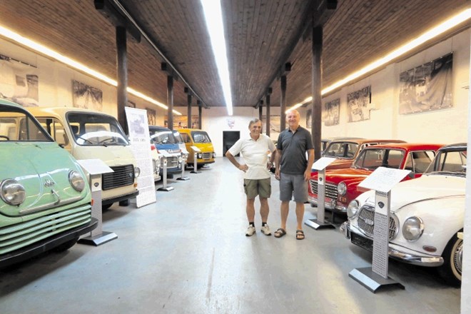 V  muzejski zbirki IMV je okoli 50 različnih modelov osebnih in dostavnih vozil, prikolic in avtodomov, nekaj pa jih je še v...