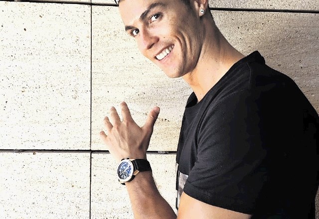 Ronaldo je od aprila letos ambasador ur Tag Heuer.